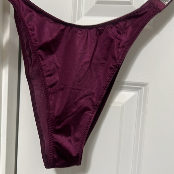 New Victoria’s Secret Shein Brazilian XL - Picture 3 of 3